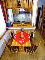 Kraljevi Konaci Zlatibor