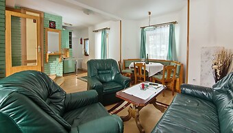 Kraljevi Konaci Zlatibor