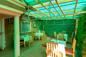 Safari Homes Hotel