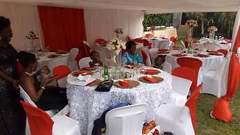 Safari Homes Hotel