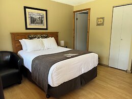 Kitimat Lodge