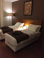 Nour Al Thuria Hotel