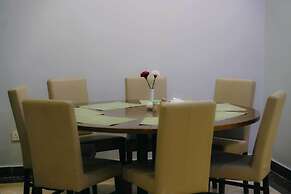 Nour Al Thuria Hotel