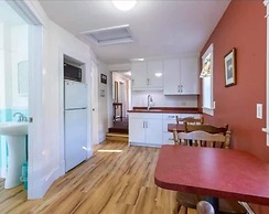 Sunny Home B&B