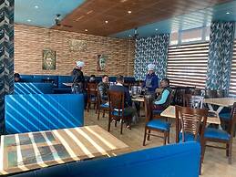 P.VEE RESORTS