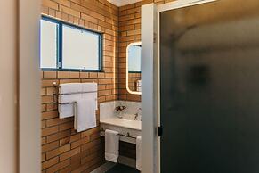 Oasis Motor Inn Blackall