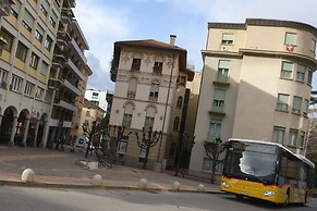Central Apartment Guisan in Paradiso