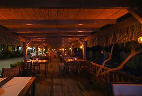 Zuzuu Beach Hotel
