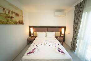 Zuzuu Beach Hotel