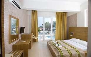 Club Marakesh Beach Hotel