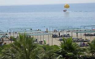 Club Marakesh Beach Hotel