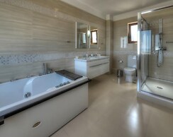 Amazing Villa Arios