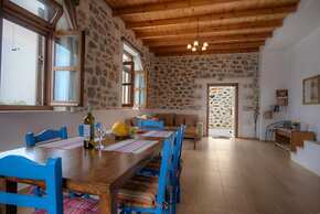 Stone Villa II in Petres