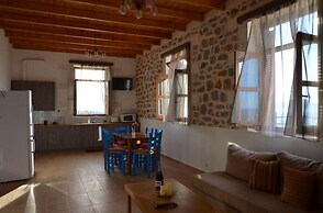 Stone Villa II in Petres