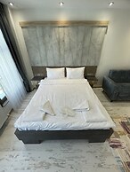 Blue Mansion Hotel