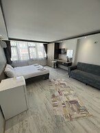 Blue Mansion Hotel