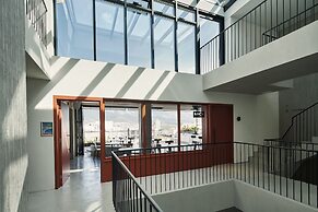 The Newel Psychiko