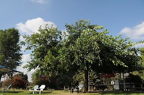 Mandara - Country Lodging