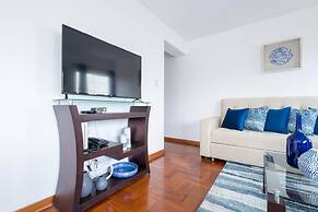 Lux Apt Great Location Gameroom