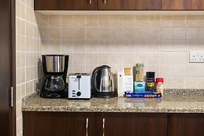 2BD 2 5BA Superior Apt With Pool Gym Beach Access
