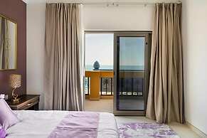 2BD 2 5BA Superior Apt With Pool Gym Beach Access