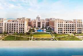 2BD 2 5BA Superior Apt With Pool Gym Beach Access