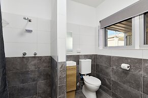 Inala Hotel