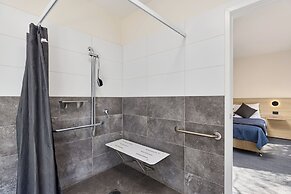 Inala Hotel