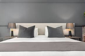 One Calais Luxury Apartments