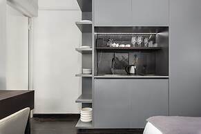 One Calais Luxury Apartments