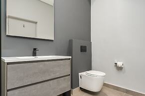 One Calais Luxury Apartments