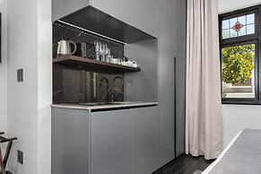 One Calais Luxury Apartments