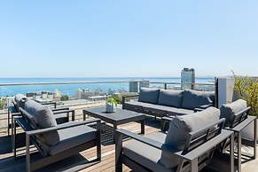 One Calais Luxury Apartments