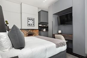 One Calais Luxury Apartments
