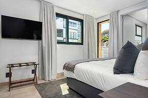 One Calais Luxury Apartments