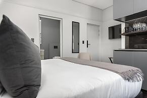One Calais Luxury Apartments