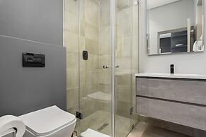 One Calais Luxury Apartments