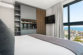 One Calais Luxury Apartments