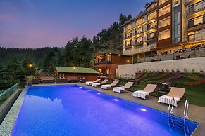 Justa Cliffend Resort & Spa, Mashobra