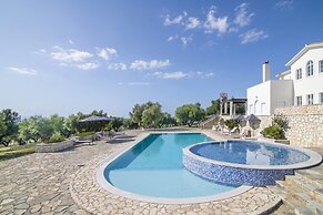 Amazing Pool Villa Kyllini Sea View