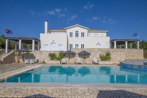 Amazing Pool Villa Kyllini Sea View