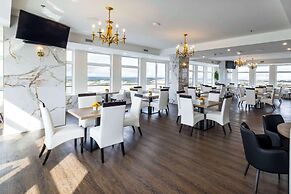 Halifax Tower Hotel & Conference Centre, an Ascend Collection Hotel