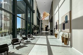 bnbme | Boulevard Heights | 3 + Maids
