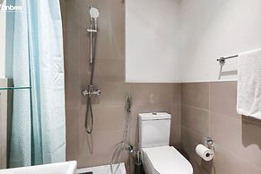 bnbme | Boulevard Heights | 3 + Maids