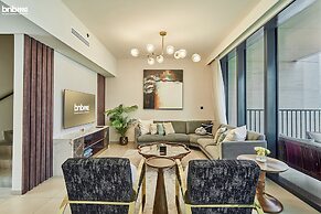 bnbme | Boulevard Heights | 3 + Maids