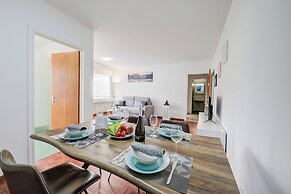 Lido Apartment
