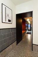 The Snug Townhouse
