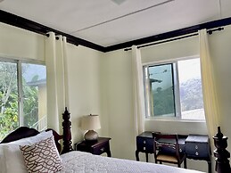 Starlight Chalet
