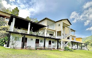 Starlight Chalet