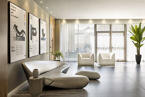 Dhotel